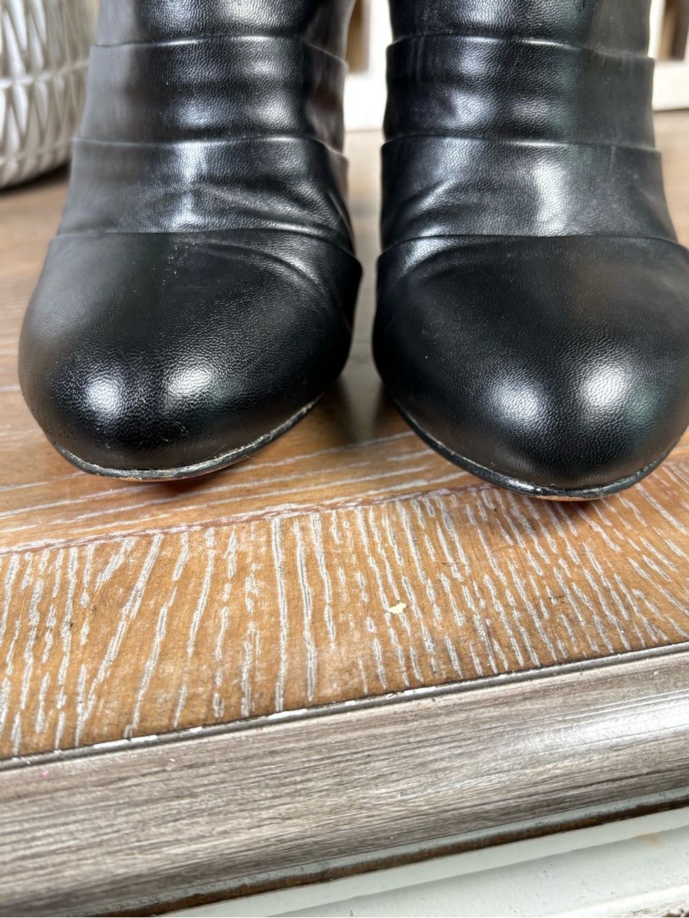 Christian Louboutin Black Boot Heels
Size 8.5/39 - Picture 9 of 16